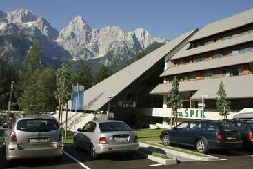 استراحتگاه Spik Alpine