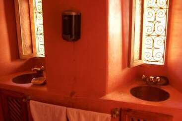پانسیون Ecolodge Dar Itrane