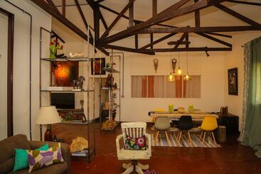 پانسیون Yaku Eco House