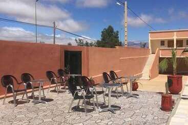 تختخواب و صبحانه Camping La Vallee De Tarsouate