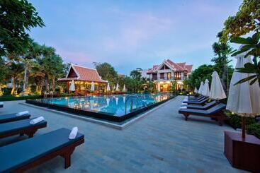 فندق Angkor Privilege Resort & Spa