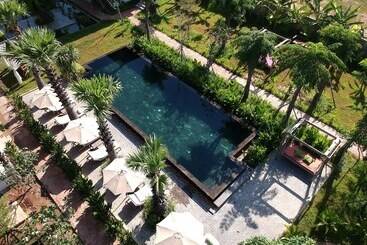 هتل Dontrei Villa Angkor
