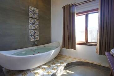 هتل Dontrei Villa Angkor