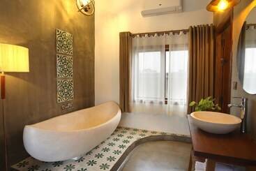 هتل Dontrei Villa Angkor