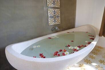 هتل Dontrei Villa Angkor