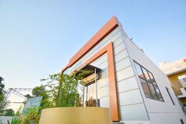 فندق Palace Plaza By Oyo Rooms