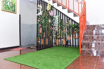 هتل Reddoorz Syariah Near Gelora Delta Sidoarjo 2