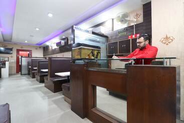 酒店 Singh's 11 By Oyo Rooms