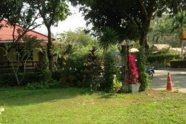 호텔 Villa Aden Organic Resort Nakornnayok