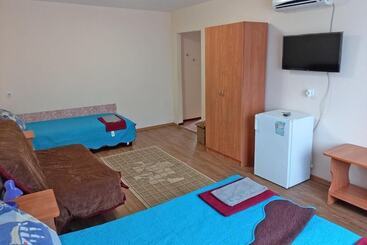 پانسیون Guest House Yuzhniy