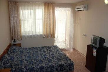 پانسیون Guest House Yuzhniy