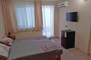 پانسیون Guest House Yuzhniy