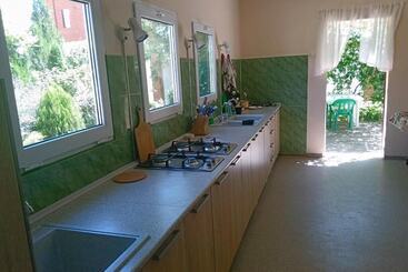 پانسیون Guest House Yuzhniy