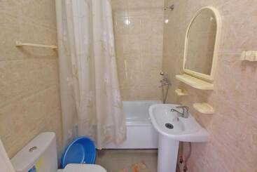 پانسیون Guest House Yuzhniy