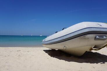 پانسیون Tt Naiyang Beach Phuket