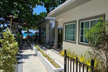 پانسیون Tt Naiyang Beach Phuket