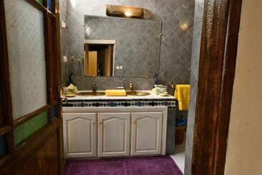 Riad Alkatib Meknès