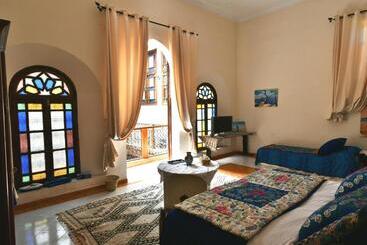 Riad Alkatib Meknès