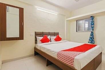 Alok Hotel By Oyo Rooms