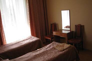Health Resort Nadezhda   Hostel