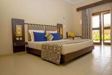 هتل Dunia Hôtel Ouagadougou Loumbila