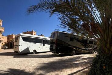 هتل Camping Le Soleil Tinghir