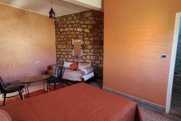 هتل Camping Le Soleil Tinghir