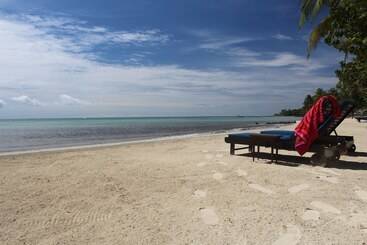 هتل Little Corn Beach And Bungalow