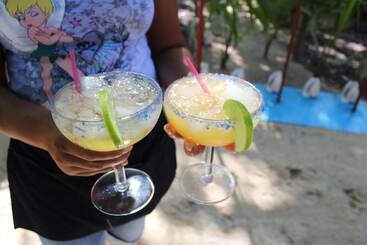 هتل Little Corn Beach And Bungalow