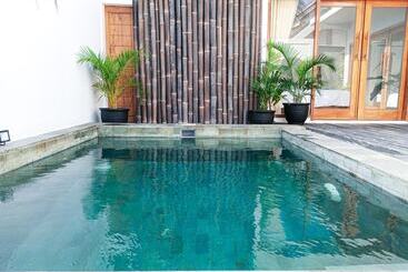 ベッドアンドブレックファースト Watukarung Prapto Homestay