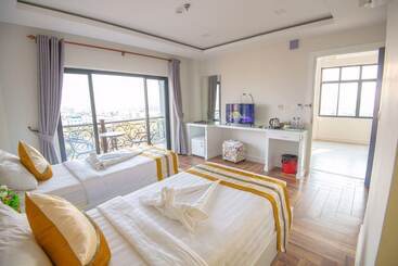 Hak Huot Hotel I