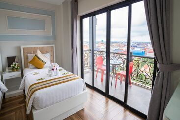 Hak Huot Hotel I