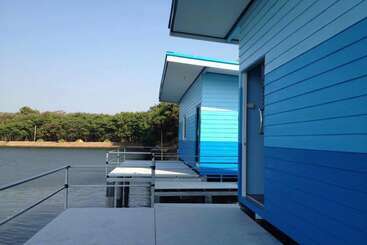 هتل Cherburi Homestay