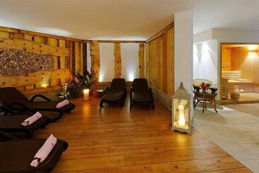 هتل روستایی Agritur Weiss