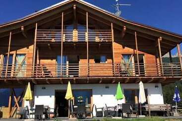 هتل روستایی Agritur Weiss