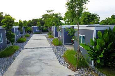 هتل Sleep Box Kaengkhoi