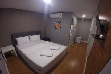 هتل Sleep Box Kaengkhoi