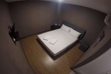 هتل Sleep Box Kaengkhoi