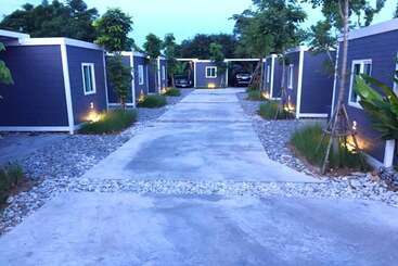 هتل Sleep Box Kaengkhoi