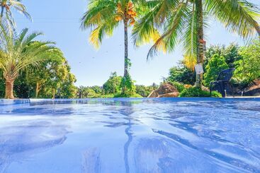 هتل Velinn Camping Ilhabela