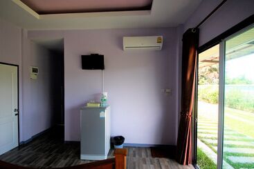 هتل Wangthong Beach Resort