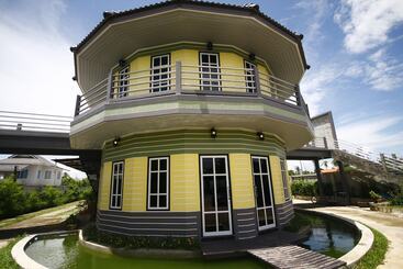 هتل Wangthong Beach Resort