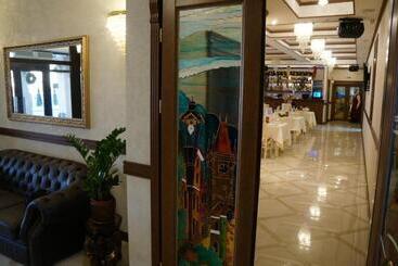 Best Hotel And Restaurant Complex