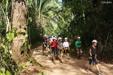 هتل Calico Jack S Village