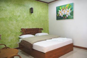 호텔 Country Inn 304