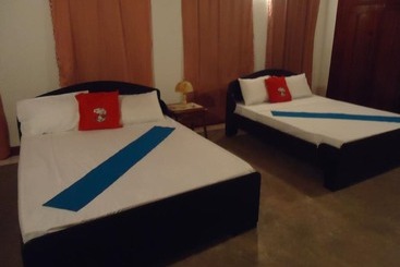 هتل Crystal Lodge