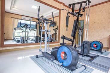 בית מלון כפרי Juntra Resort And