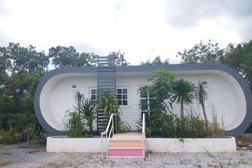 酒店 Monrak Lamtakong Resort