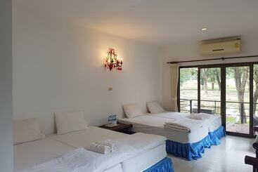 호텔 Saksupha Resort