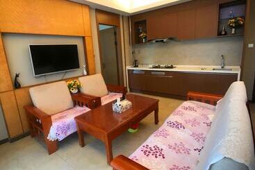 Otel Sanya Linglong Lulushun